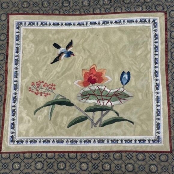 Vtg Chinese Silk Embroidered Old Tapestry 12.5"x 11.5" Multicolor Flowers & Bird - Picture 2 of 7